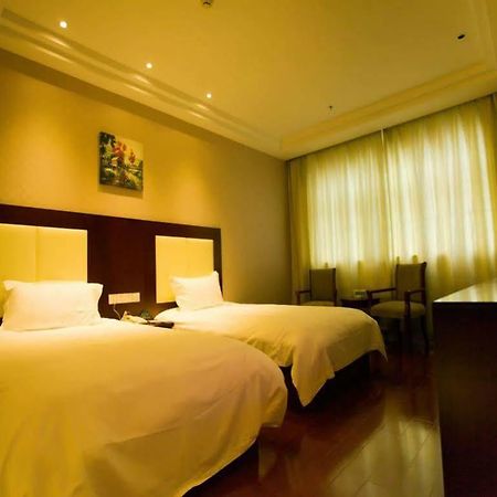 Greentree Alliance Beijing Film Academy Hotel Экстерьер фото