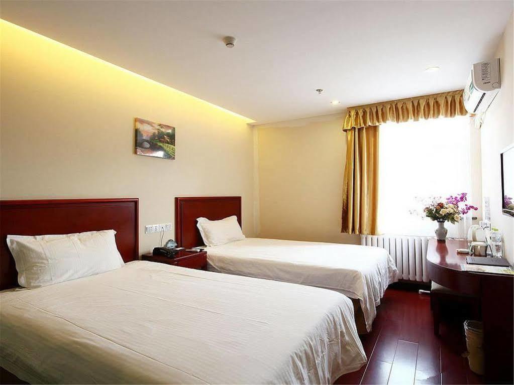 Greentree Alliance Beijing Film Academy Hotel Экстерьер фото