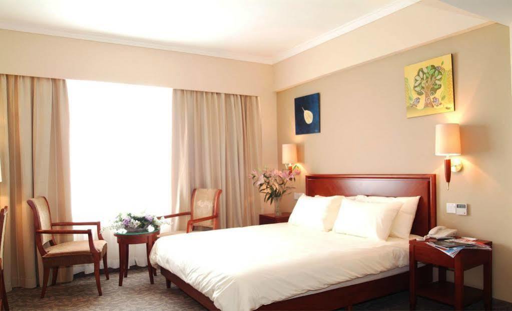 Greentree Alliance Beijing Film Academy Hotel Экстерьер фото